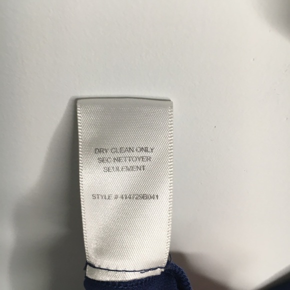 REBECCA TAYLOR SMALL SHORT SLEEVE BLUE TOP WITH SHEER PLEATED BACK - Picture 8 of 8